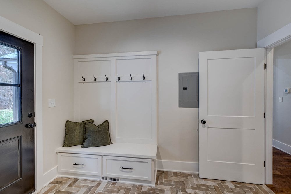 1801 Milton Road 1801 Milton Road washer room cabnets