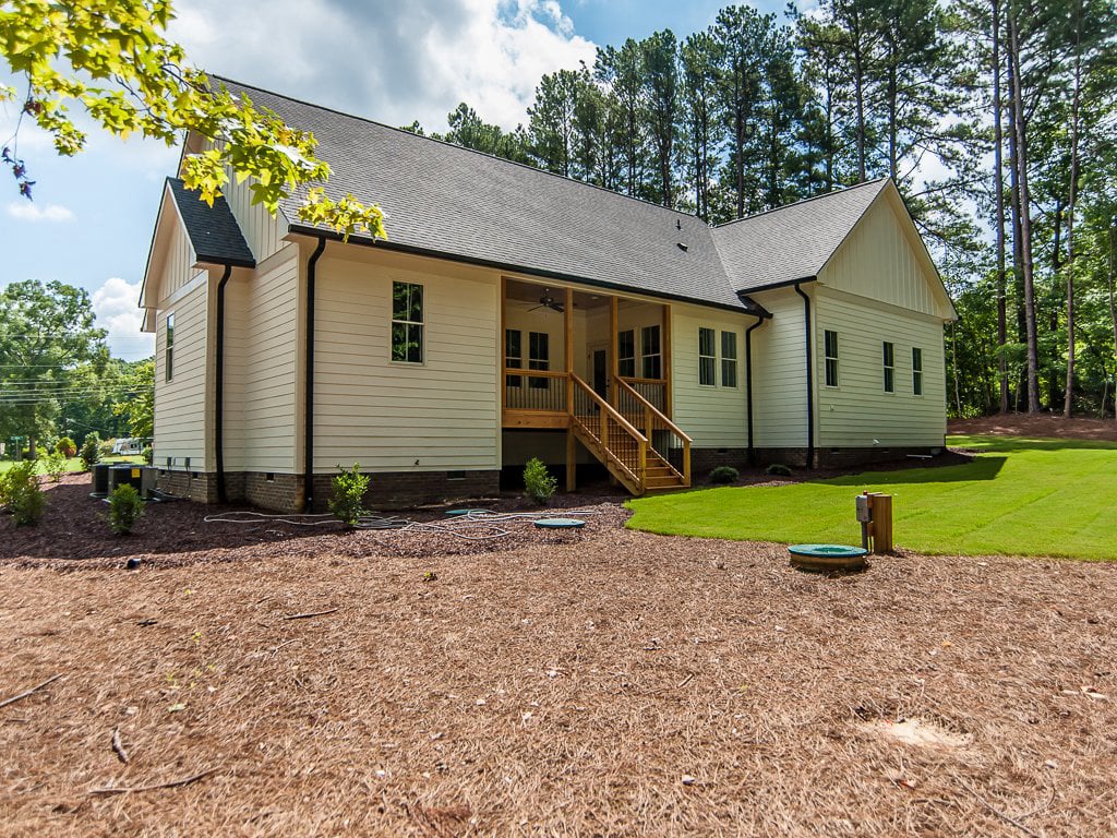 1619 Milton Road back yard 2