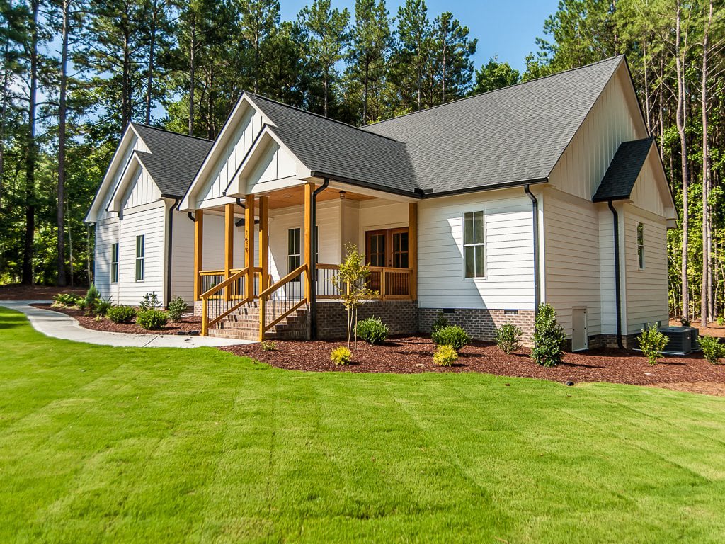 1619 Milton Road outside side