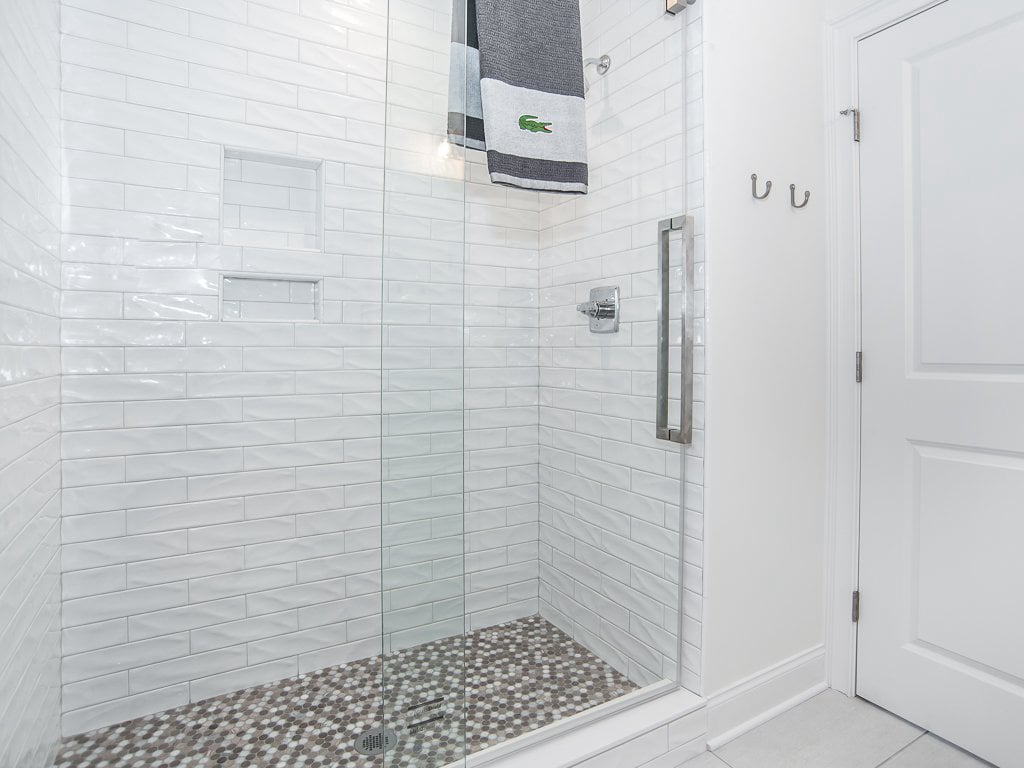 1619 Milton Road small bathroom