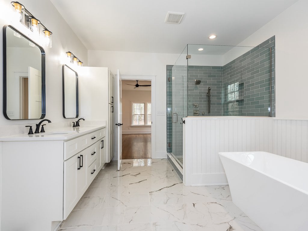 1703 Milton Road main bathroom