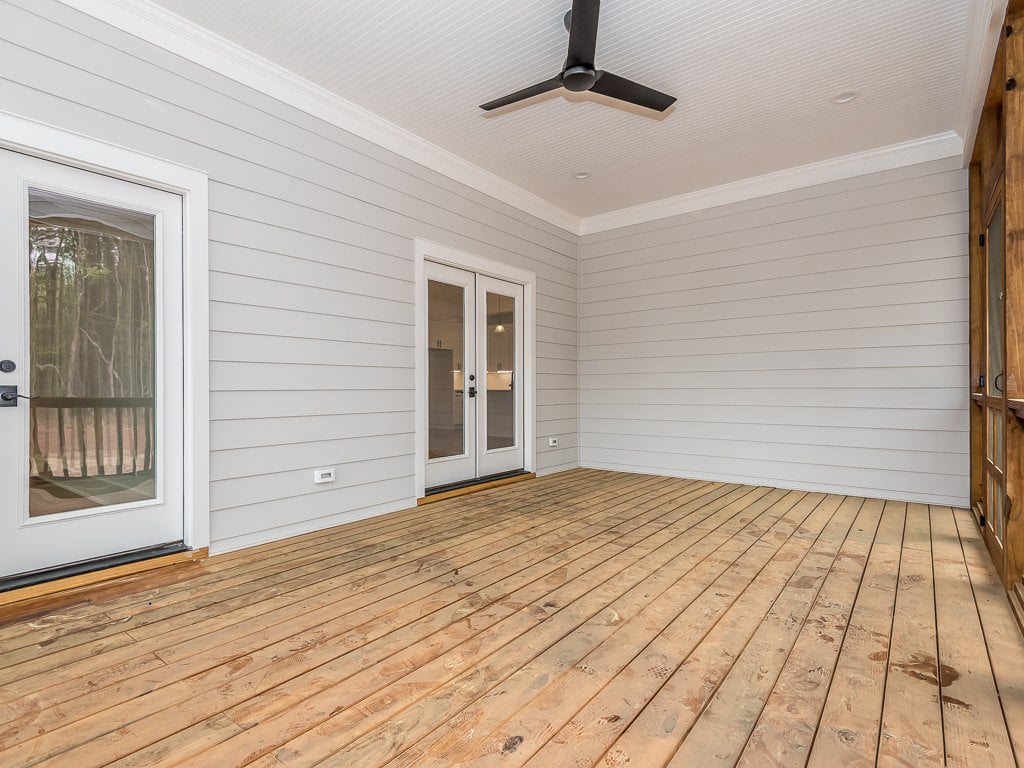 1703 Milton Road porch 2